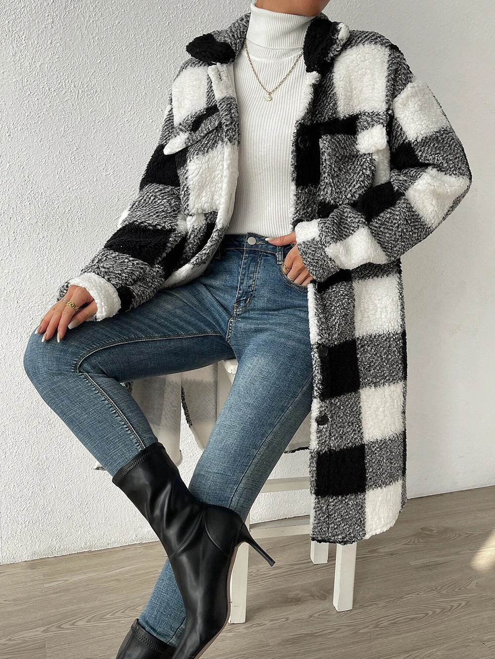 Plaid Plush Coat with Lapel and Buttons - Loose Fit