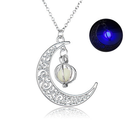 Bright Natural Moon Necklace