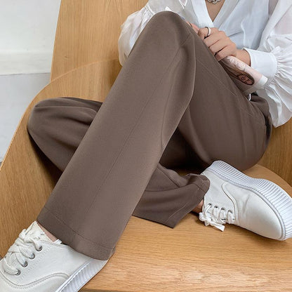 Wide-Leg Pants: Spring’s Effortless Elegance