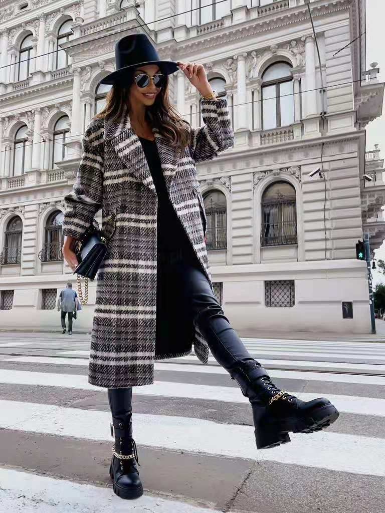 Women's Chadrez Lapel Coat