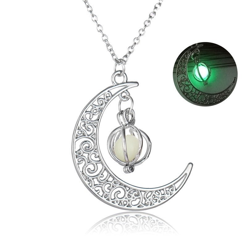Bright Natural Moon Necklace