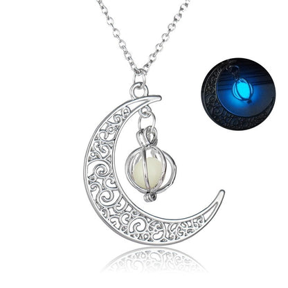 Bright Natural Moon Necklace